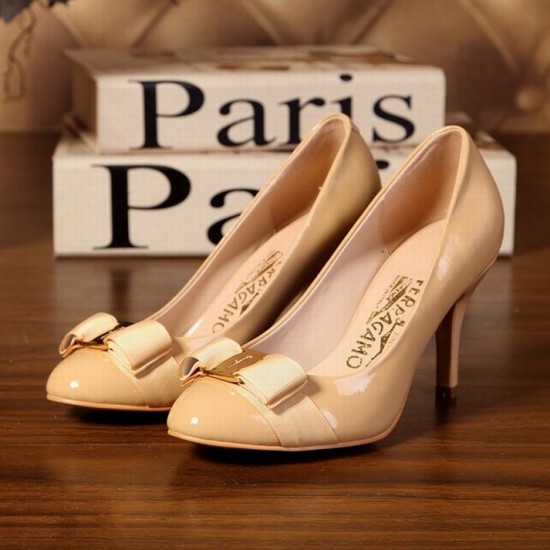 Ferragamo high heel in cream color 259-SFW-K3000